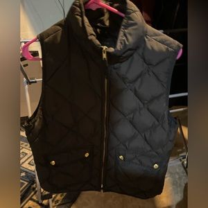 JCrew black puffer vest - M